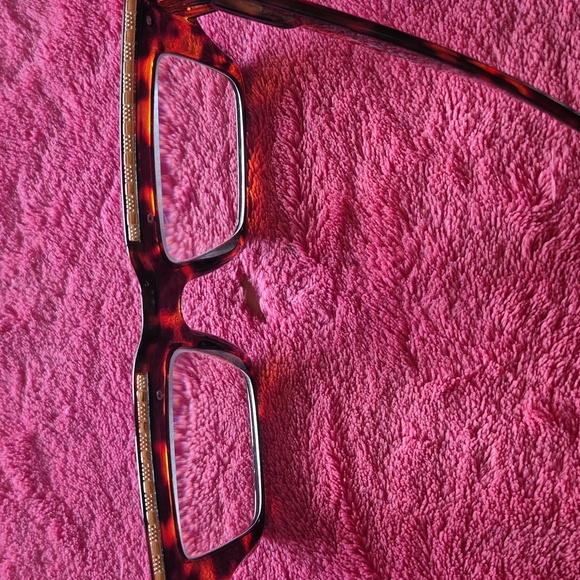 Tortoise Shell Square Reading Glasses - Picture 3 of 7